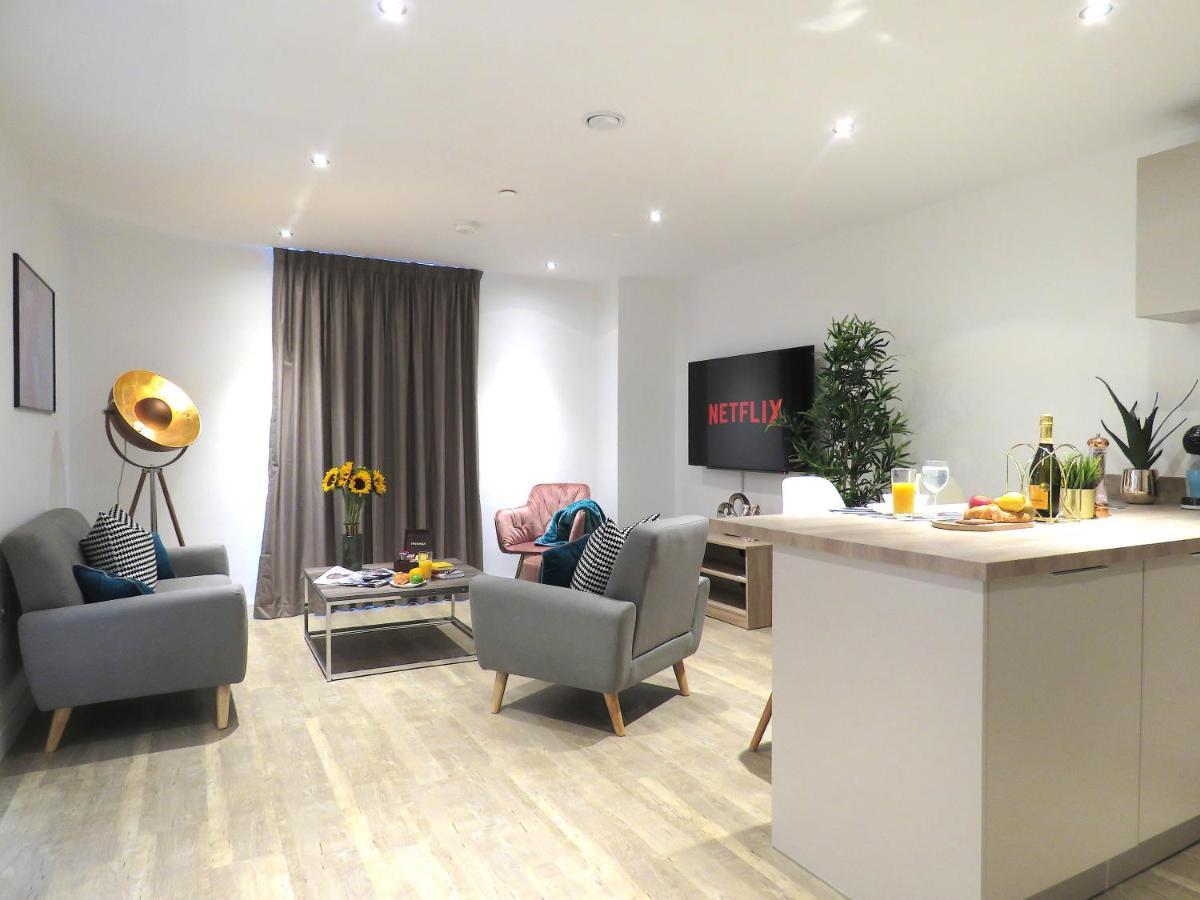 Tudors Esuites Birmingham Corporate Apartments Екстериор снимка