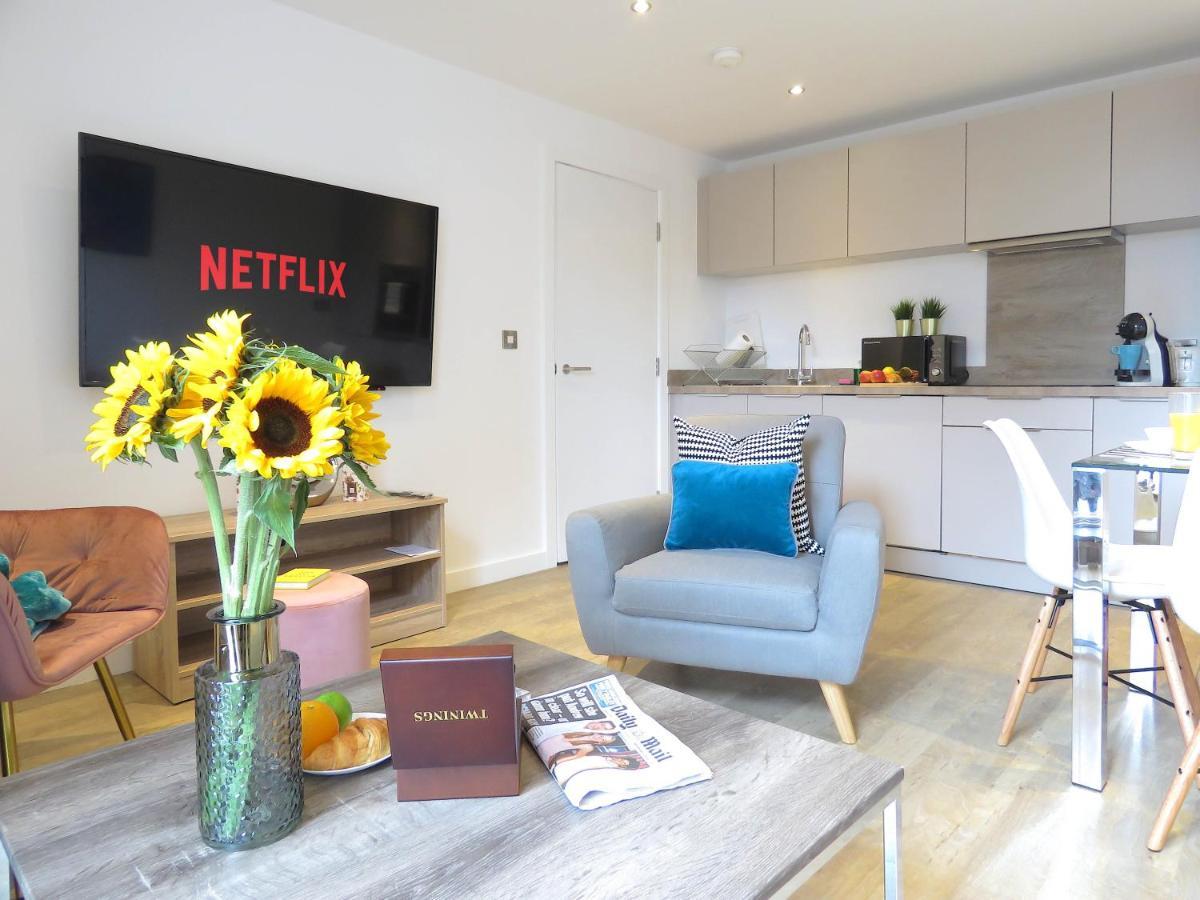 Tudors Esuites Birmingham Corporate Apartments Екстериор снимка